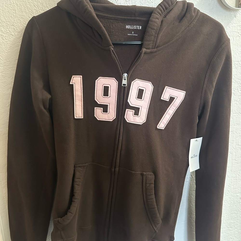 Hollister BNWT slim zip up 1997